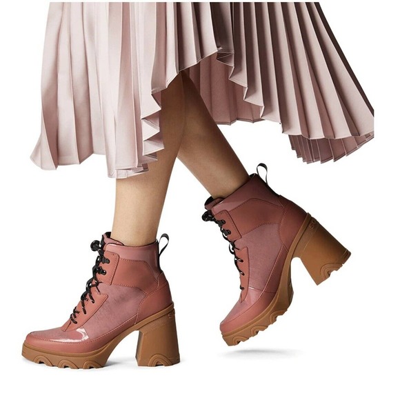 Sorel Brex Heel Lace Lux Woman's Sizes 7.5 Waterproof Rain Boot Sandy Clay - Picture 2 of 6